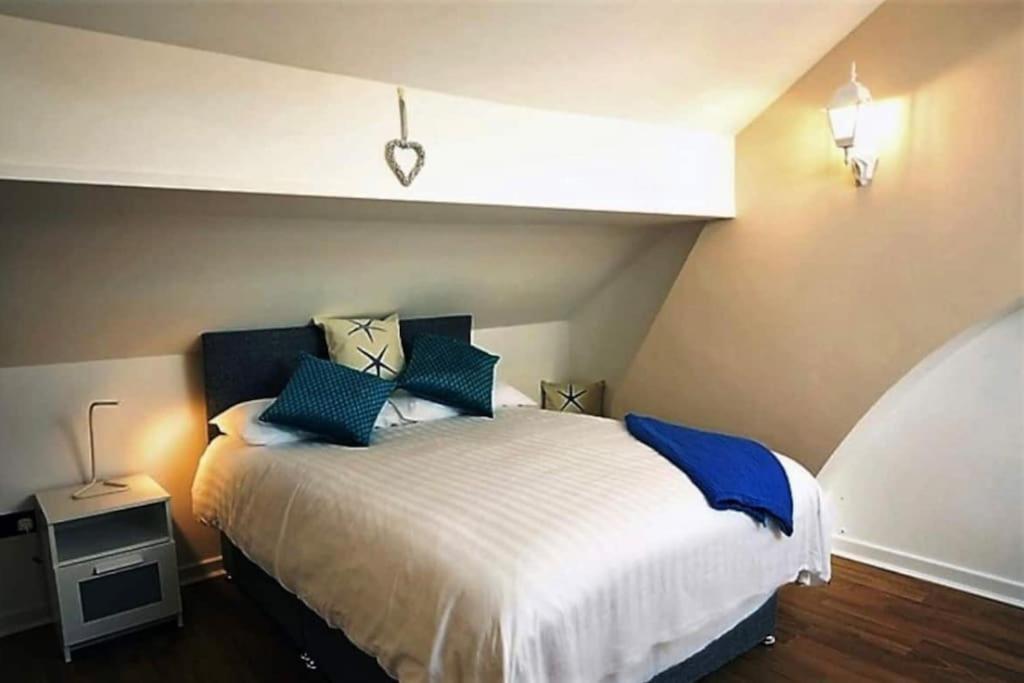 Sunny Seaside Beach House Lytham Centre Sleeps 8 リザム・セント・アンズ エクステリア 写真